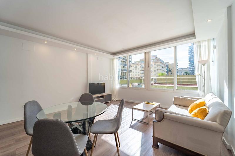 Foto 03e27ba5-aee1-4c85-bef7-d550e57f9e2a. Piso  en venta en Manantiales-Estación de Autobuses Torremolinos