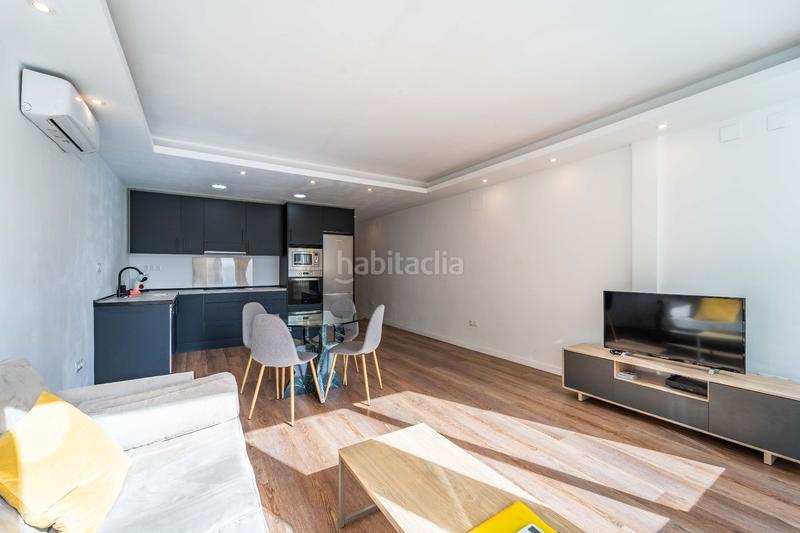 Foto 6c6261c1-bd8c-433f-b969-07878c1f87e6. Piso  en venta en Manantiales-Estación de Autobuses Torremolinos