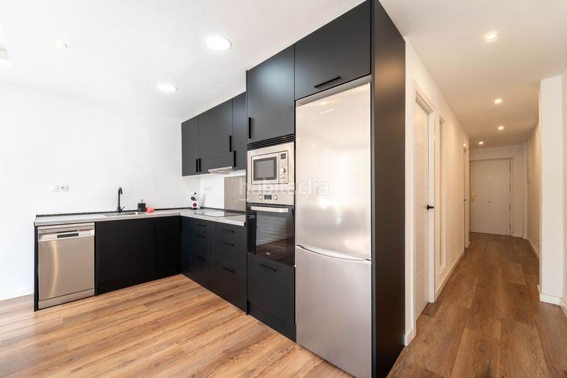 Foto d116330f-8bbf-4491-b209-c9a04cc5d871. Piso  en venta en Manantiales-Estación de Autobuses Torremolinos