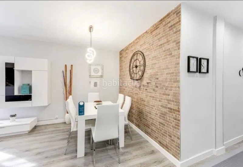 Foto 0bcffe81-1674-46f0-9429-ae96dee9aa45. Piso  en venta embajadores, en Embajadores-Lavapiés Madrid