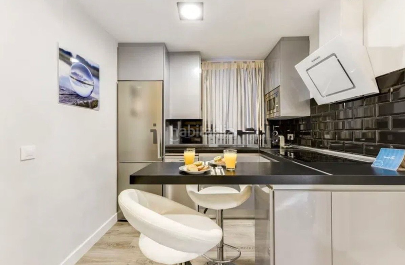 Foto 6d890fa0-ba2f-4571-bba9-cc42fc11fdc6. Piso  en venta embajadores, en Embajadores-Lavapiés Madrid