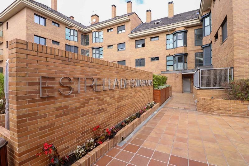 Foto 3b8c49a9-ab72-43f8-83f8-5d60249137e8. Rent flat with heating pool in Prado de Somosaguas Pozuelo de Alarcón