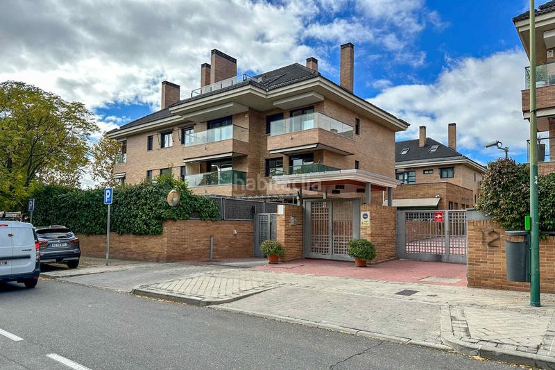 Foto 3fc08173-8a65-48b8-bb60-3e30fcc4e991. Rent flat with heating pool in Prado de Somosaguas Pozuelo de Alarcón