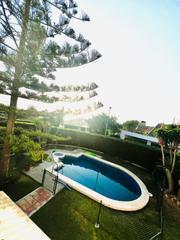 Casa en El Candado. Casa independiente en venta  el candado, málaga