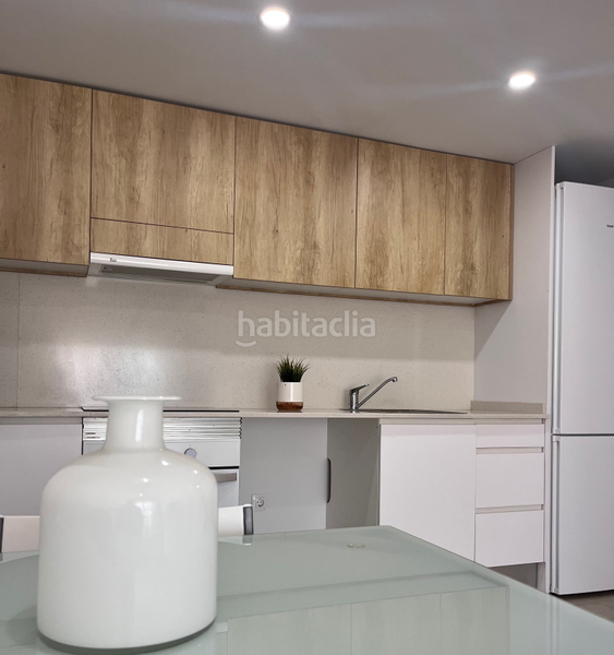 Foto 9c25eb97-5ed2-4835-987e-e4fba07861f7. Affitto piccolo appartamento con piscina in Playa del Puig El Puig de Santa Maria