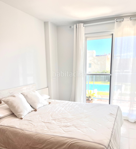 Foto e52ed4d6-fb4c-46f7-8bea-8955a333c349. Affitto piccolo appartamento con piscina in Playa del Puig El Puig de Santa Maria