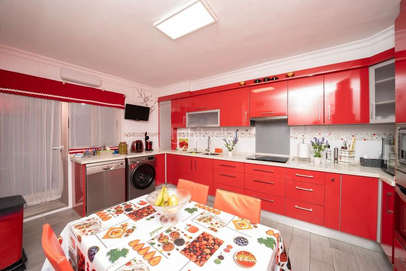 Foto 68c0f365-0380-48e1-b312-6ad8e2ffb8e4. Semi detached house with heating in Norte Sant Vicent del Raspeig