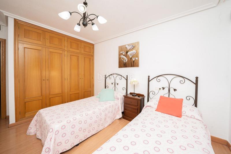 Foto 90894c04-c12c-4ae7-8ec3-96376f50626f. Semi detached house with heating in Norte Sant Vicent del Raspeig