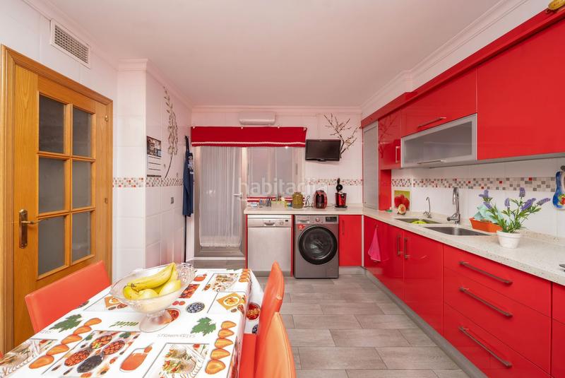 Foto bba0f8fe-5bdf-4945-9493-9b5049a5ece7. Semi detached house with heating in Norte Sant Vicent del Raspeig