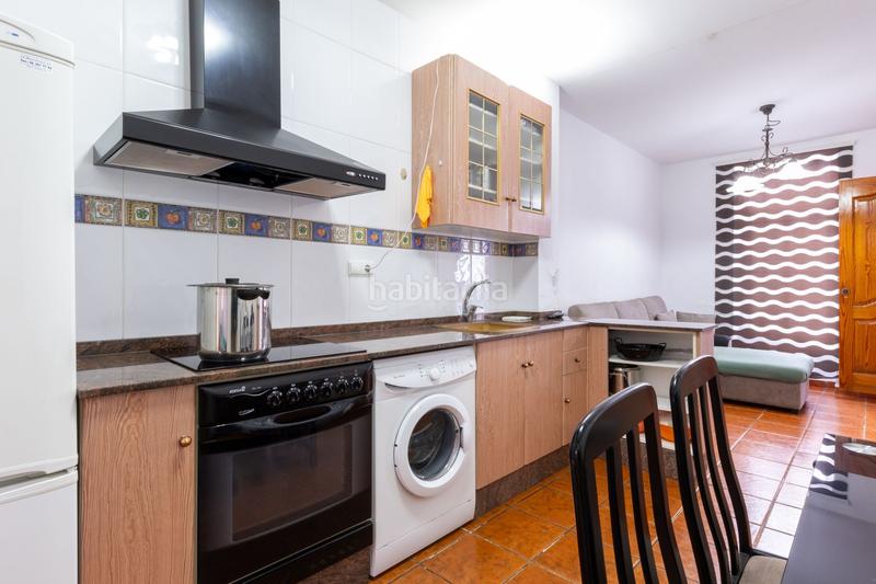 Foto 047a7a6b-f1d6-40b9-842b-ee5a3a8463ba. Flat with heating in El Cabanyal-El Canyamelar Valencia