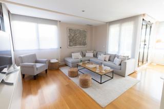 Casa a Villanueva de la Cañada. Chalet en venta  villanueva de la cañada