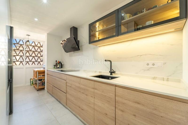 Foto 5ef96b9e-56dc-4f1c-8d00-9af87dc673bf. Àtic amb piscina a Zona Centro Comercial Torrequebrada Benalmádena