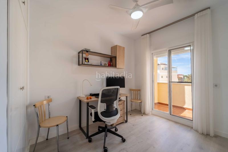 Foto 74916373-9d0c-45f7-bc4b-ebf676edee0d. Àtic amb piscina a Zona Centro Comercial Torrequebrada Benalmádena