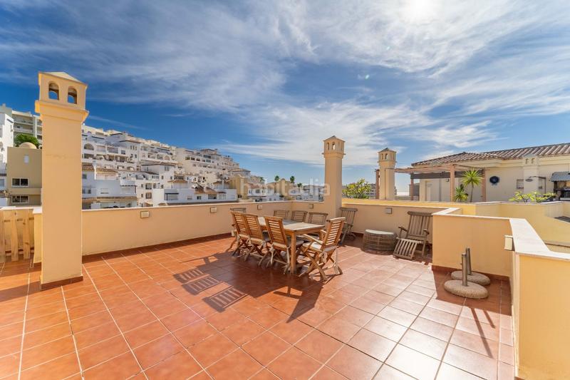 Foto 7ff37de7-33f7-45ce-b6ff-7a817da1ed49. Àtic amb piscina a Zona Centro Comercial Torrequebrada Benalmádena