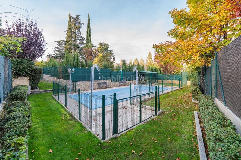 Foto 814d978b-bc96-4a3c-a18a-d24b9465840e. Maison jumelée avec chauffage piscine dans Timón Madrid