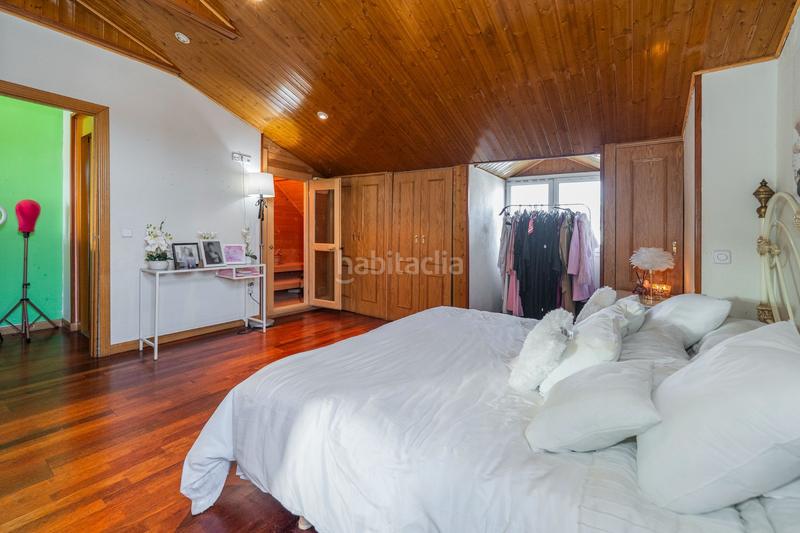 Foto 852160b4-6326-4b05-bd73-710124ec4674. Maison jumelée avec chauffage piscine dans Timón Madrid