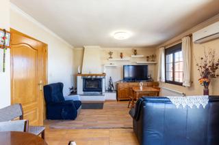 Casa a Utiel. Casa en venta  las cuevas