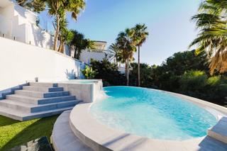 Etagenwohnung in Hacienda Torrequebrada. Villa en venta  benalmádena