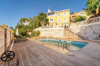 Casa a El Candado. Chalet en venta   el candado