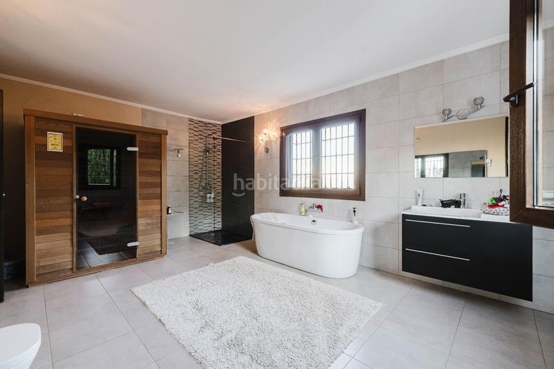 Foto d93d5bfb-e82b-4f87-9d63-e88cf2a723b8. Finca rústica casa rural en venta en Torrox pueblo Torrox