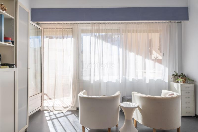 Foto a973303c-a746-4e53-a455-c777775fa7d9. Pis amb calefacció a Carolinas Bajas Alicante