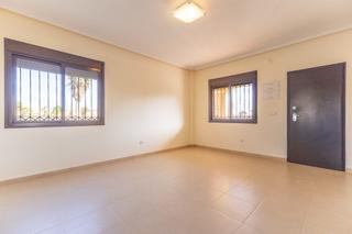 Maison jumelée à Rojales. Chalet adosado en venta  rojales, alicante