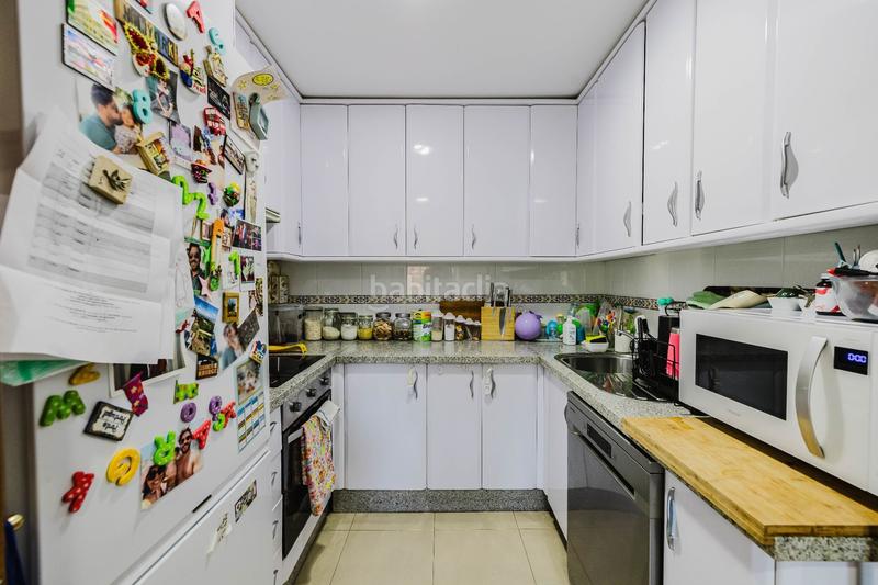 Foto 54550470-3cfc-47ea-9b63-53a936f67712. Ático  en venta en Puerto Deportivo Fuengirola