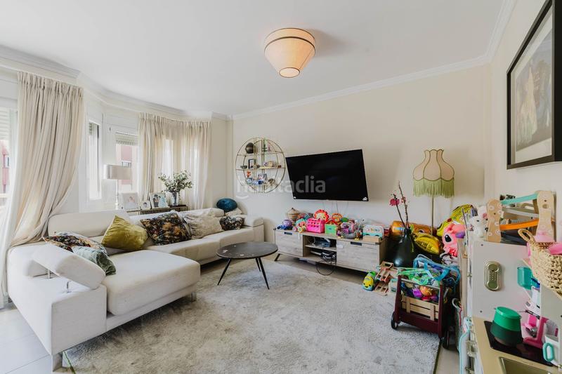 Foto 7ae0b6ee-b2d3-43e6-9195-2f169089eb17. Ático  en venta en Puerto Deportivo Fuengirola