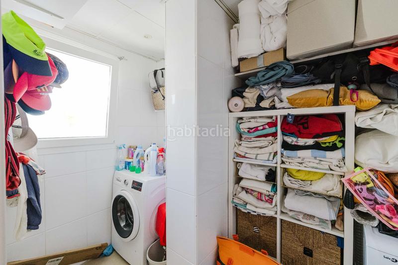 Foto 7f0af241-d60c-4234-9a2d-122742848810. Ático  en venta en Puerto Deportivo Fuengirola