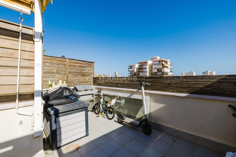 Foto 8af5b562-fa98-4ecc-aef7-fb14e4950047. Ático  en venta en Puerto Deportivo Fuengirola