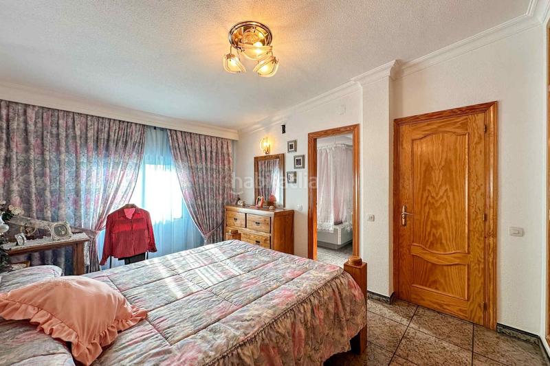 Foto b80e9d62-de2f-4789-8a6b-cf93ef366e7f. Maison avec piscine dans Parque Coimbra Móstoles