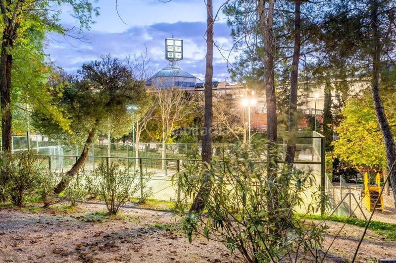 Foto dba25363-17c4-4b7e-a152-46749caff6d6. Casa amb piscina a el soto de La Moraleja La Moraleja