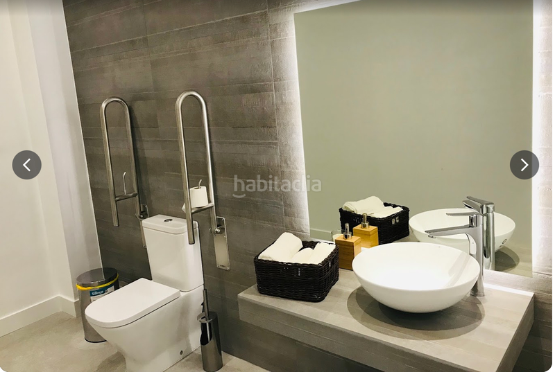 Foto 145cb959-34fd-4a31-a43a-821b99f84f1a. Local comercial a puerta Pinto-valparaíso Pinto