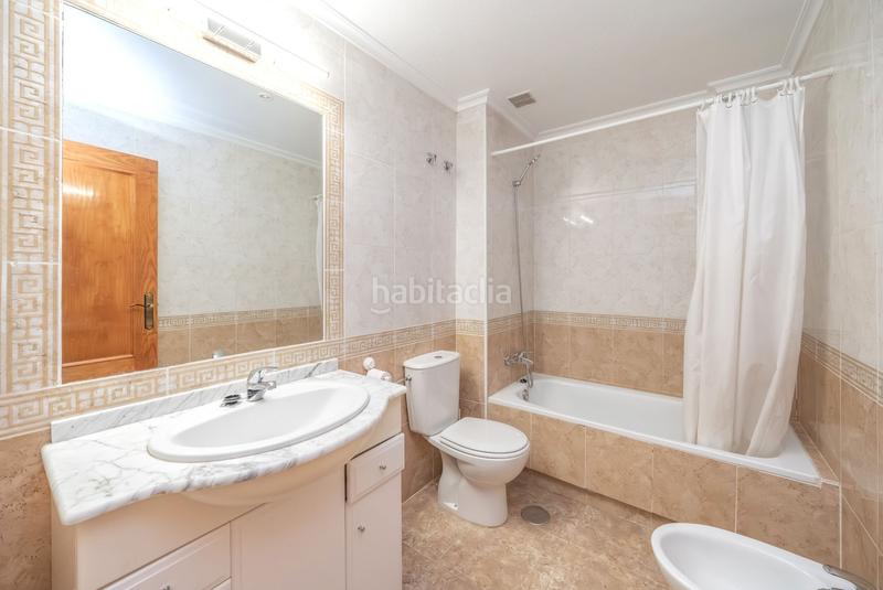 Foto 0db9fe6a-d954-4185-89da-6b95b40cbbe2. Appartement avec piscine dans Aguamarina Orihuela