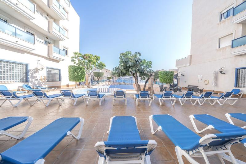 Foto 98b5740b-735b-4170-9c6f-44f2fbfad9be. Appartement avec piscine dans Aguamarina Orihuela