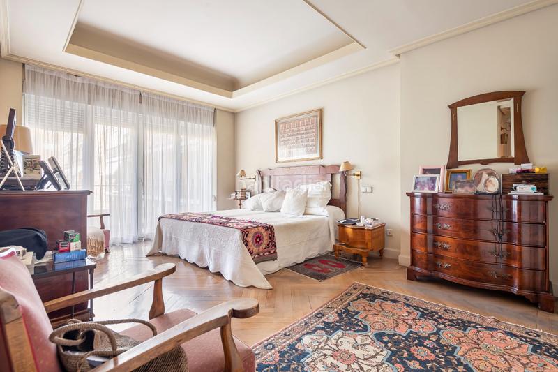 Foto d76a5442-f0d0-4243-b11d-f225aeeb9b2f. Flat with heating in Cuatro Caminos - Azca Madrid