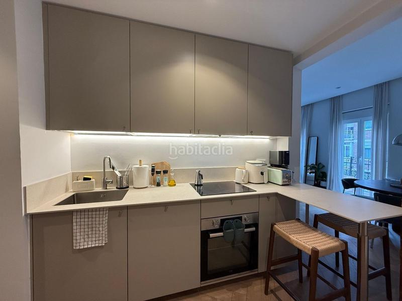 Foto 91ce51c3-61f9-46bd-9eb6-ba6b43f4ceea. Pis a Gaztambide Madrid