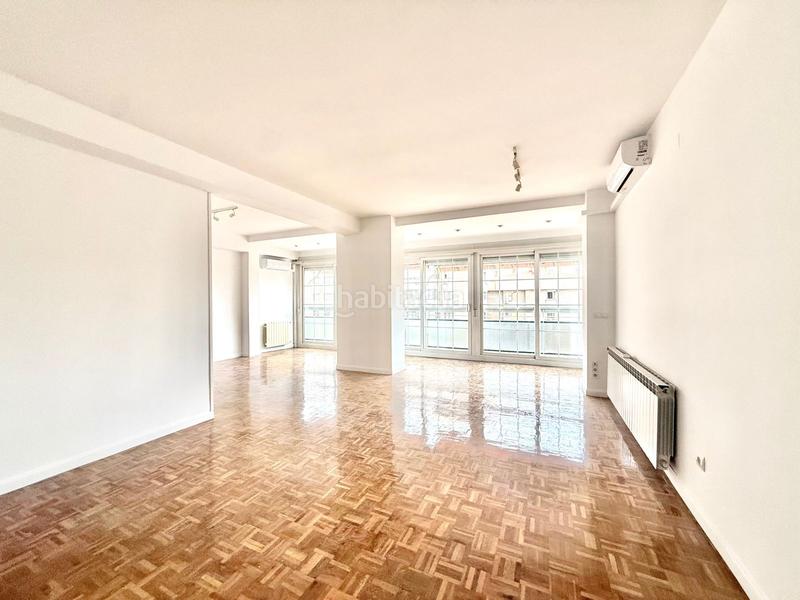 Foto 2a3722fc-dd2c-4230-b3c4-1d11f95dc919. Location appartement avec chauffage piscine dans Costillares Madrid