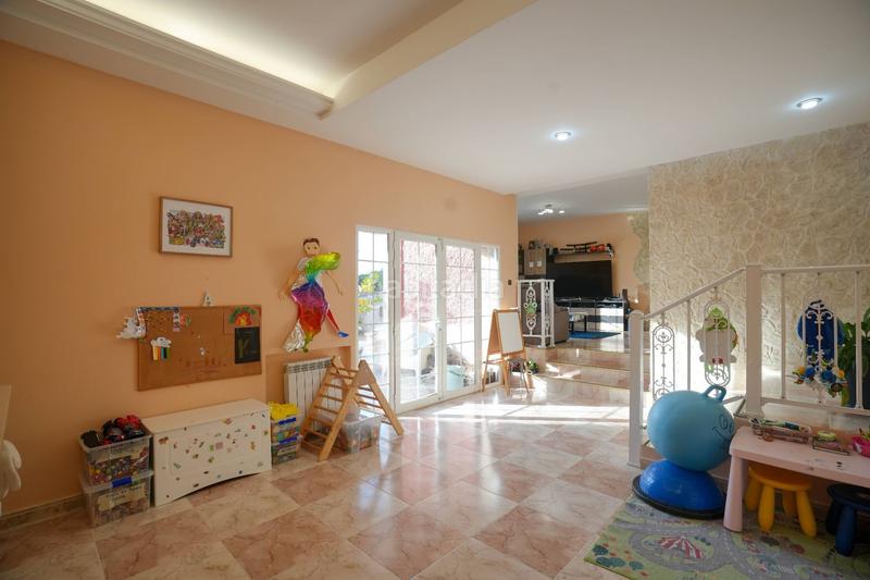 Foto 05f6cf03-9429-49ee-bba2-4b742bb7a3e5. Haus mit heizung pool in Berrocales de Jarama Paracuellos de Jarama