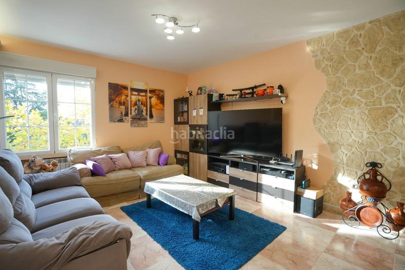 Foto 82a59a3d-073b-49e2-8487-9845de034f93. Haus mit heizung pool in Berrocales de Jarama Paracuellos de Jarama