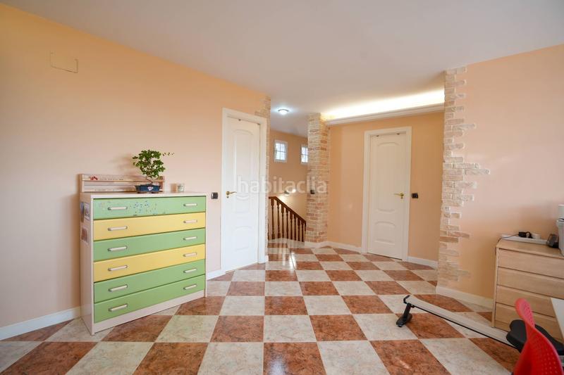 Foto c70861ff-52e9-45b9-9d5f-ebcdf872f99f. Haus mit heizung pool in Berrocales de Jarama Paracuellos de Jarama