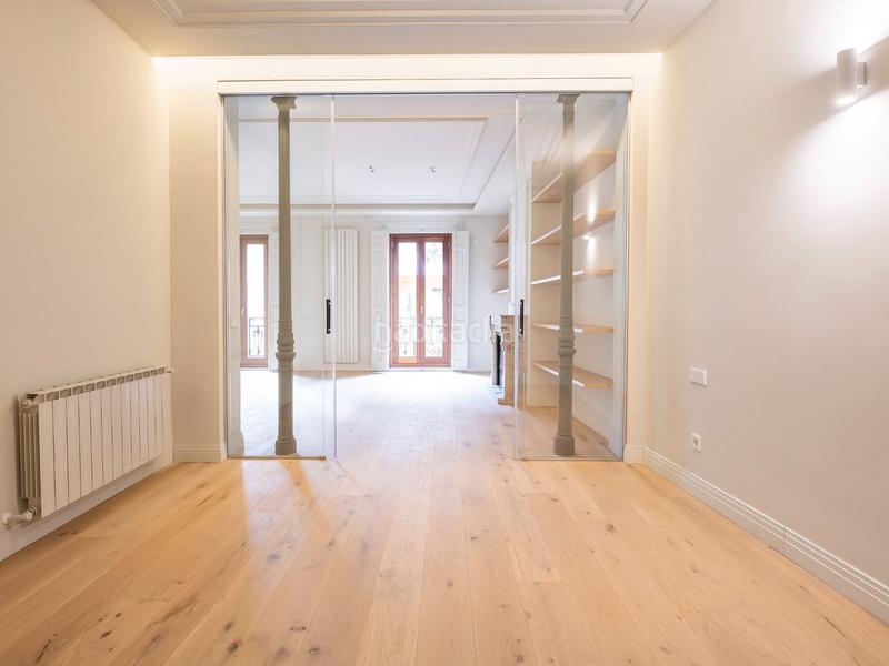 Foto f912eb8f-ef84-4e9a-bb39-5274ba1ff834. Piso  en venta lavapiesembajadores en Embajadores-Lavapiés Madrid