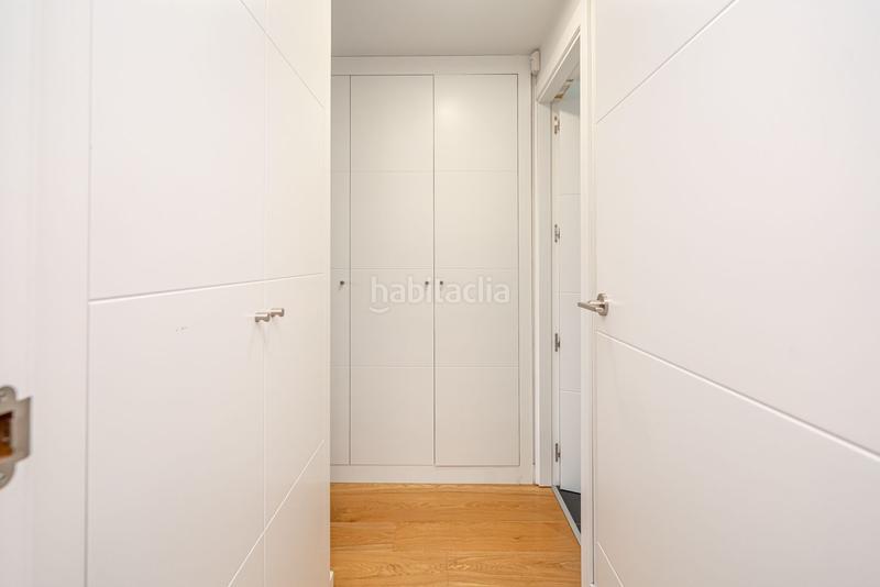 Foto 0af6cf98-f007-4194-99f1-e9a10aa46d60. Pis amb calefacció piscina a Legazpi Madrid