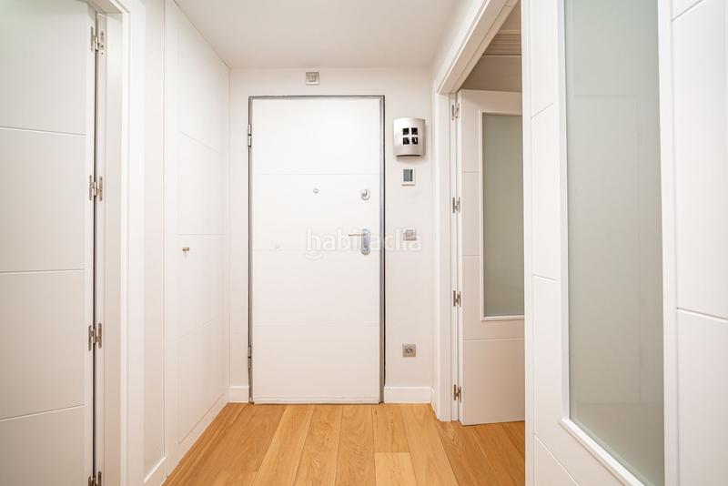 Foto 6360f50b-9d76-4565-8fda-6bb964bcc3e2. Pis amb calefacció piscina a Legazpi Madrid