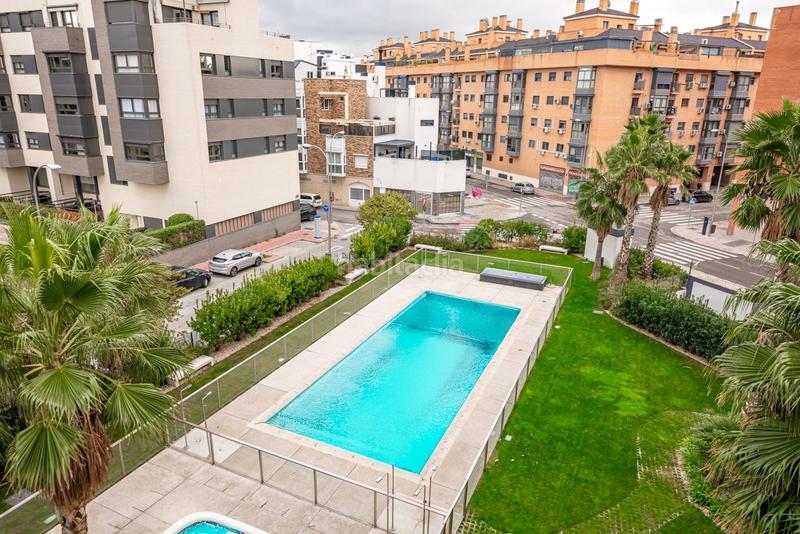 Foto c9d281a2-7cb5-4ce3-aea5-084dbcebdd3d. Pis amb calefacció piscina a Legazpi Madrid