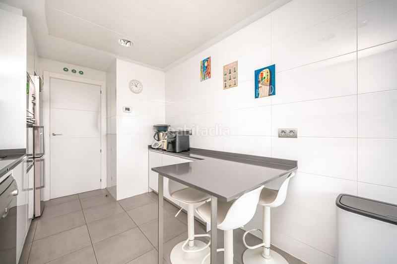 Foto f2cc103d-f113-4d56-827c-db83a6f142a9. Pis amb calefacció piscina a Legazpi Madrid