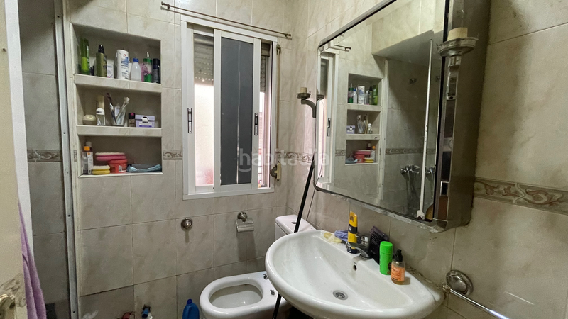 Foto 886eabc9-2df7-4640-9ee7-a2156cfa0a4e. Pis amb calefacció a Embajadores-Lavapiés Madrid