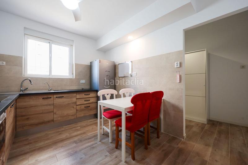 Foto 07b62f2f-204b-4171-9046-a6589eb7f423. Apartment with heating in Playa Levante Santa Pola