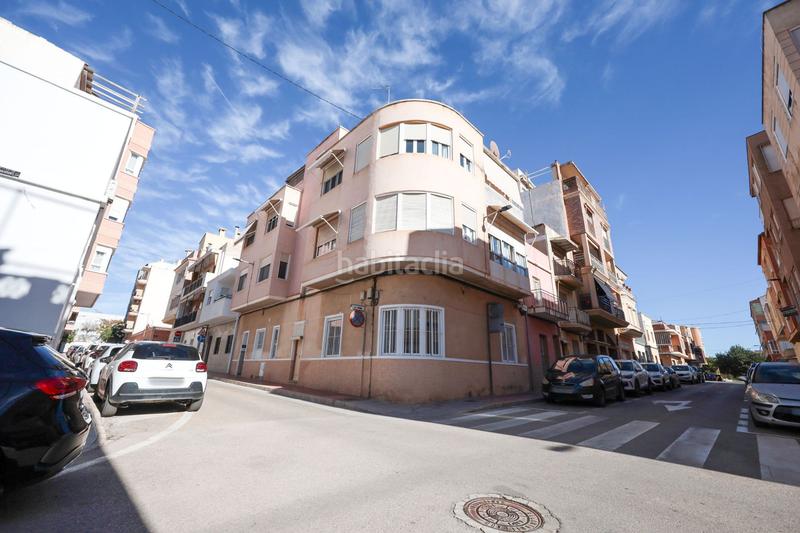 Foto 889a78ad-1fb6-4b15-8161-ef40f43cefdf. Apartment with heating in Playa Levante Santa Pola