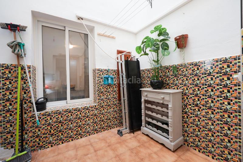 Foto f5f99487-5c8b-4ce4-84f8-3fdc1ce06931. Apartment with heating in Playa Levante Santa Pola